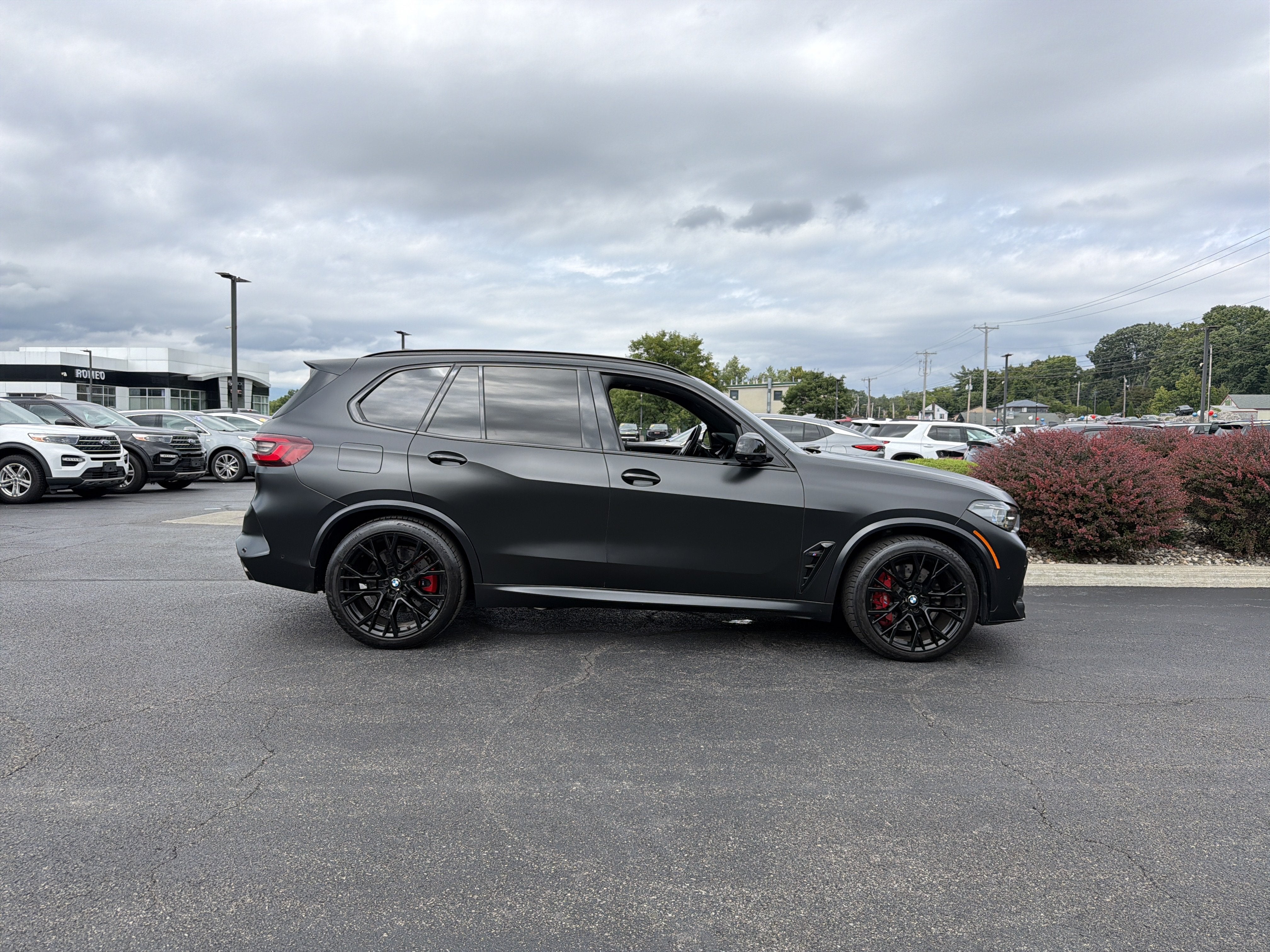 2022 BMW X5 M Base