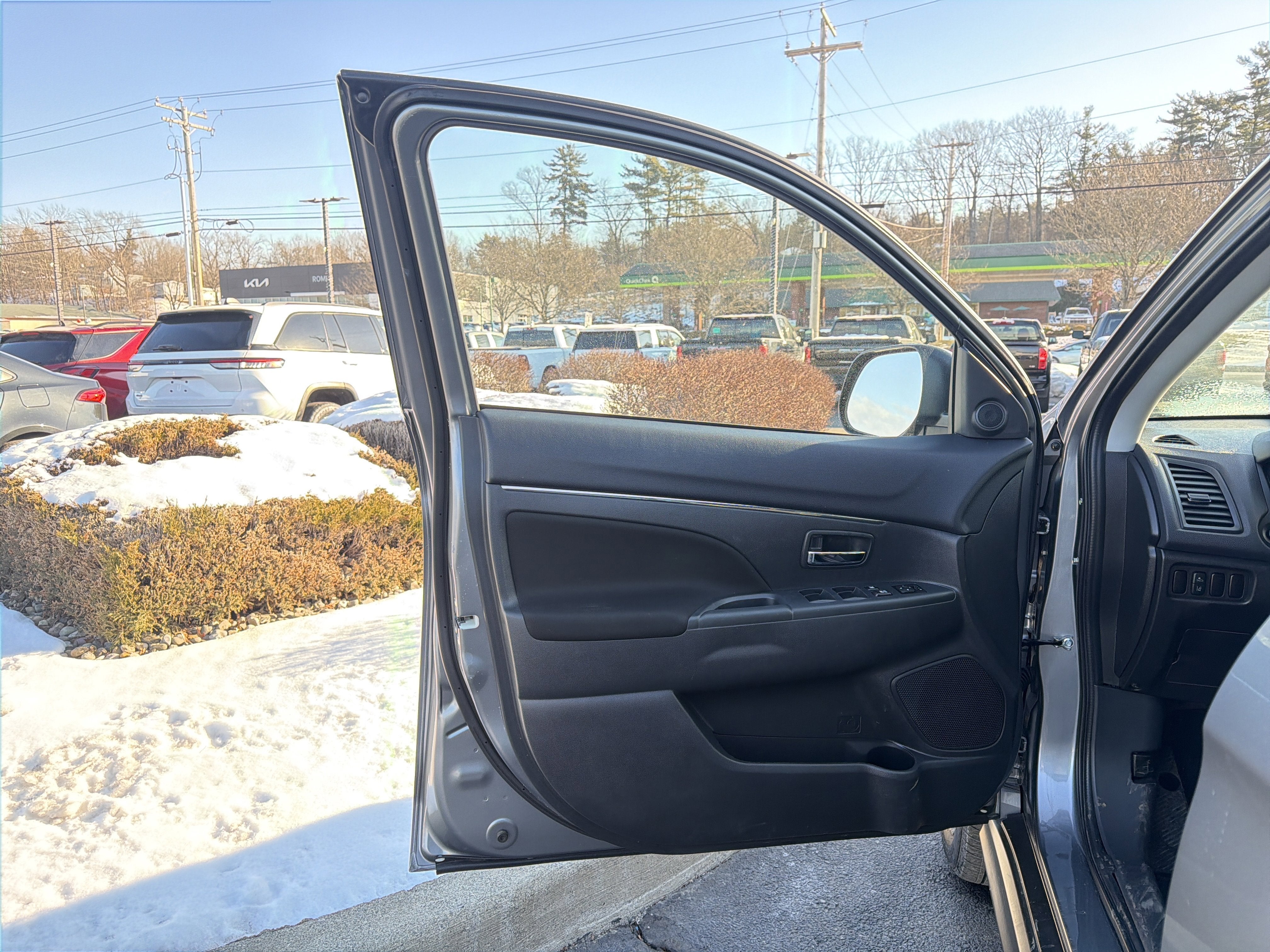 2024 Mitsubishi Outlander Sport S