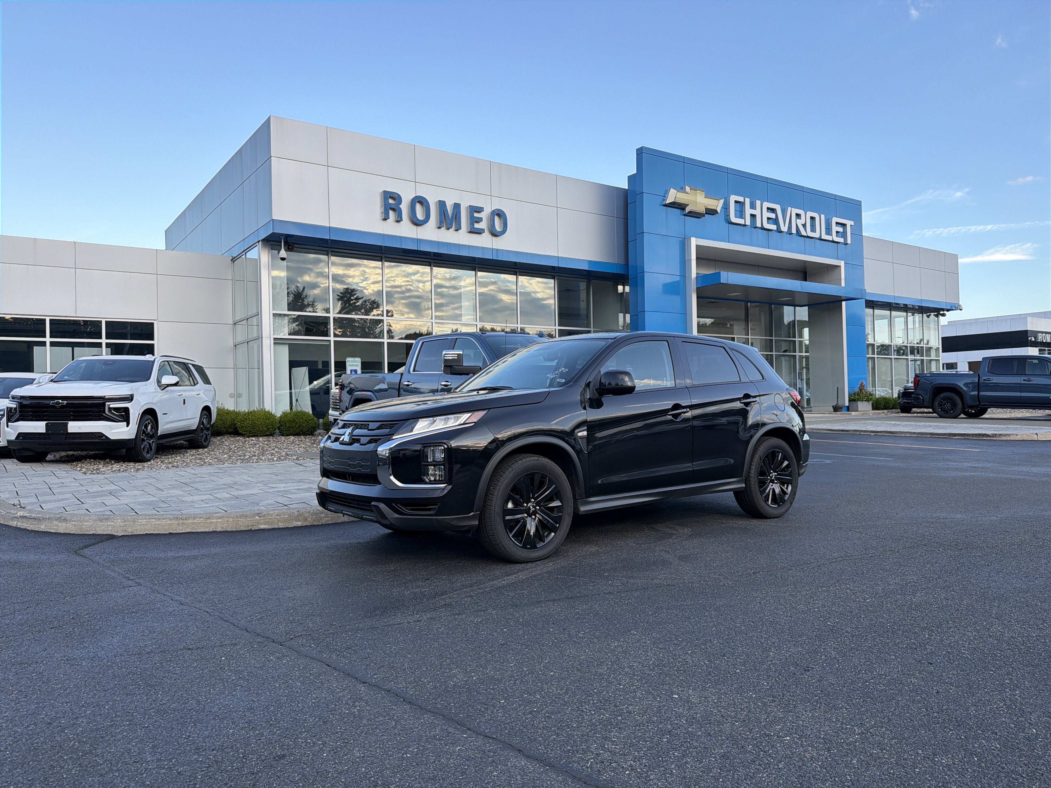 2025 Mitsubishi Outlander Sport S