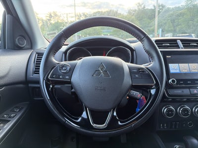 2025 Mitsubishi Outlander Sport S