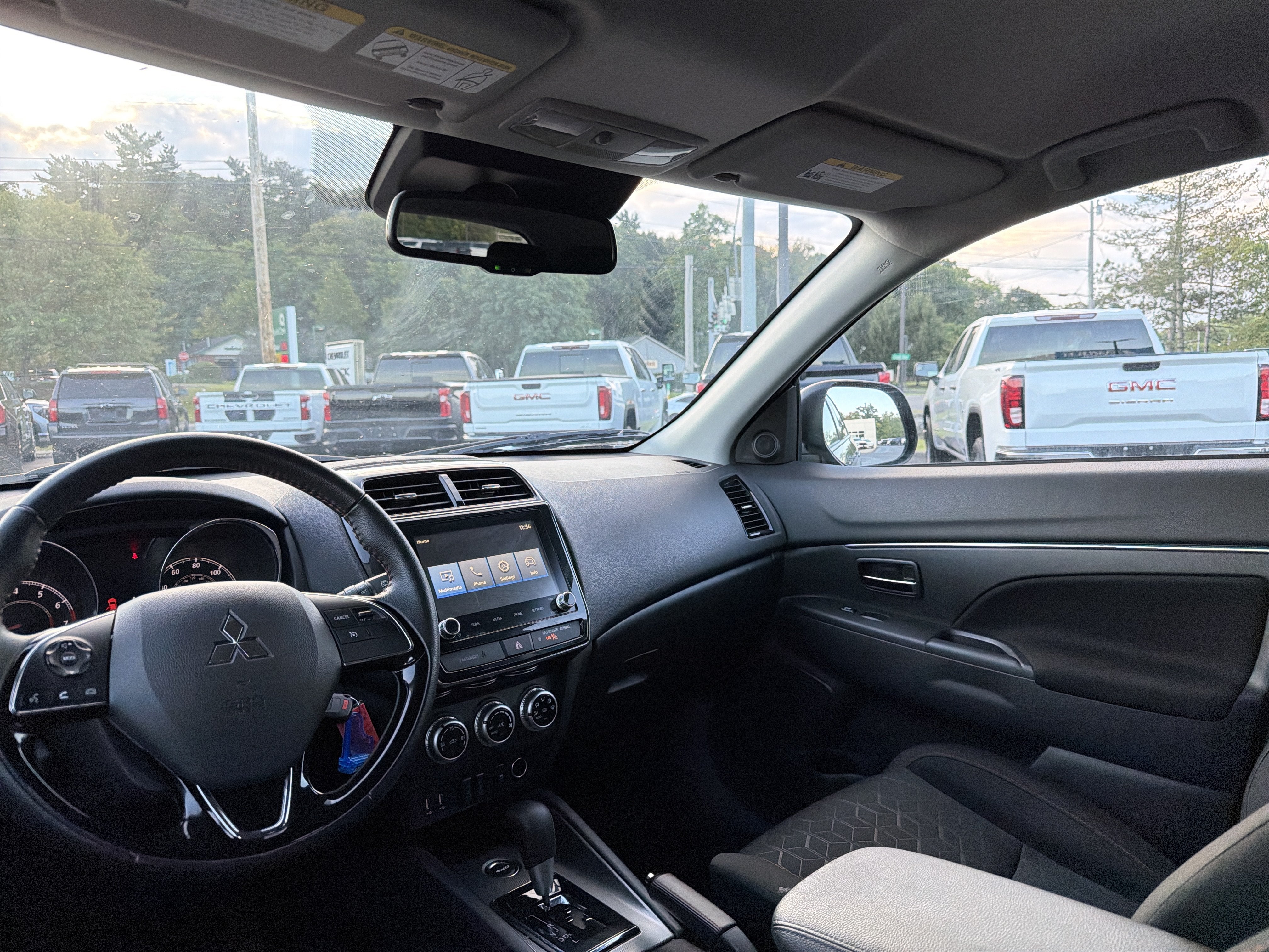 2025 Mitsubishi Outlander Sport S