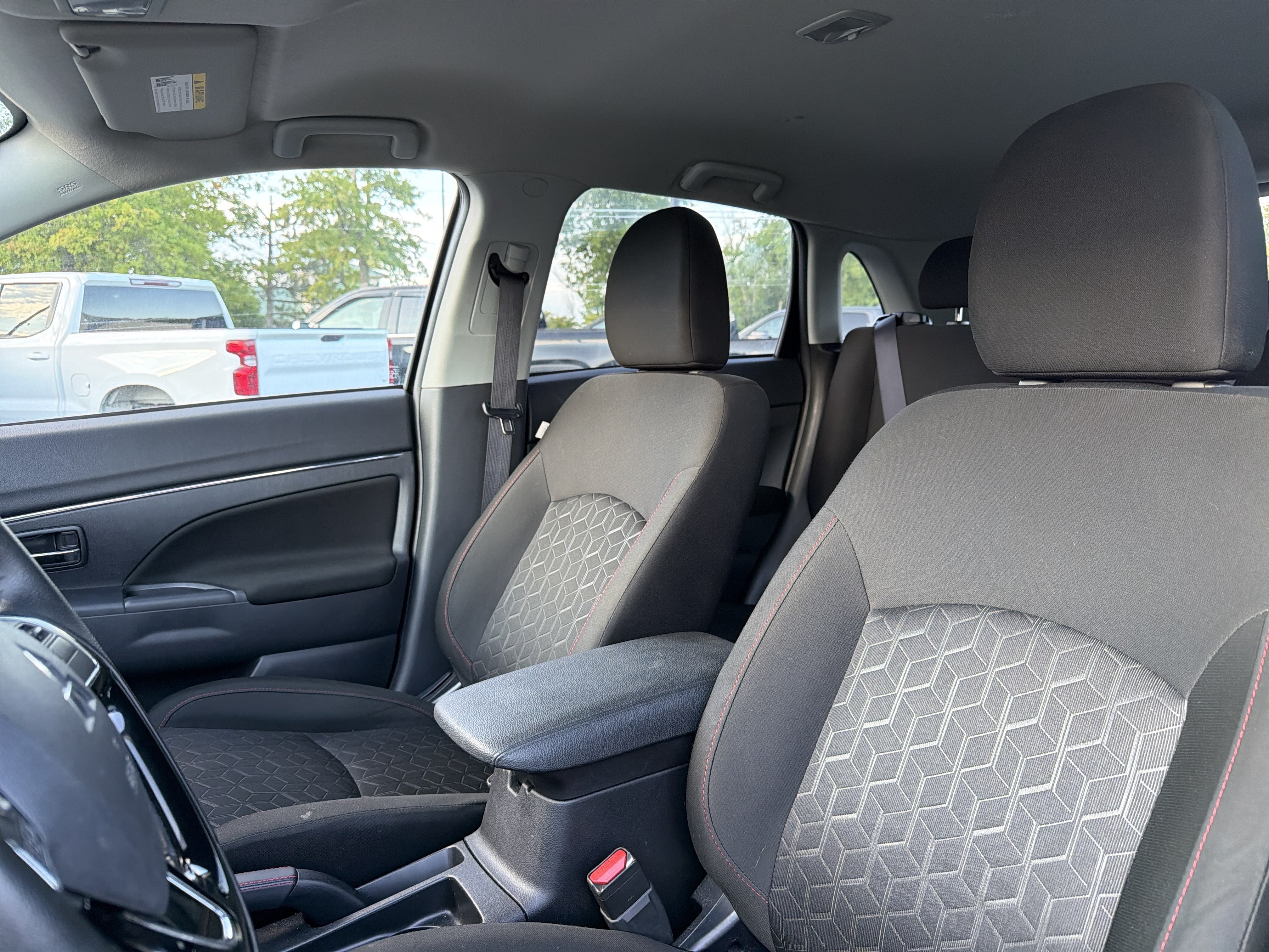 2025 Mitsubishi Outlander Sport S