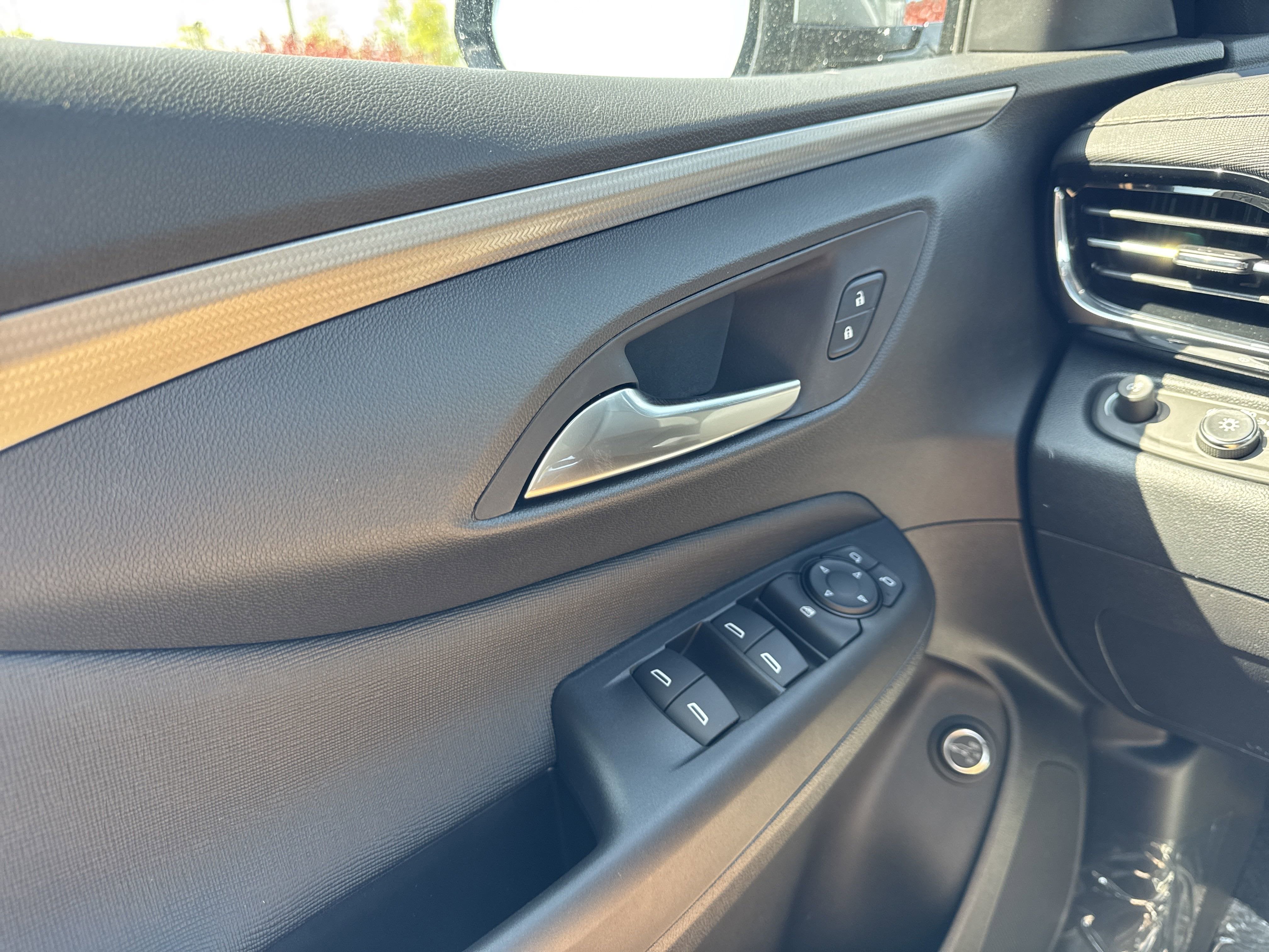 2025 Buick Envista Avenir