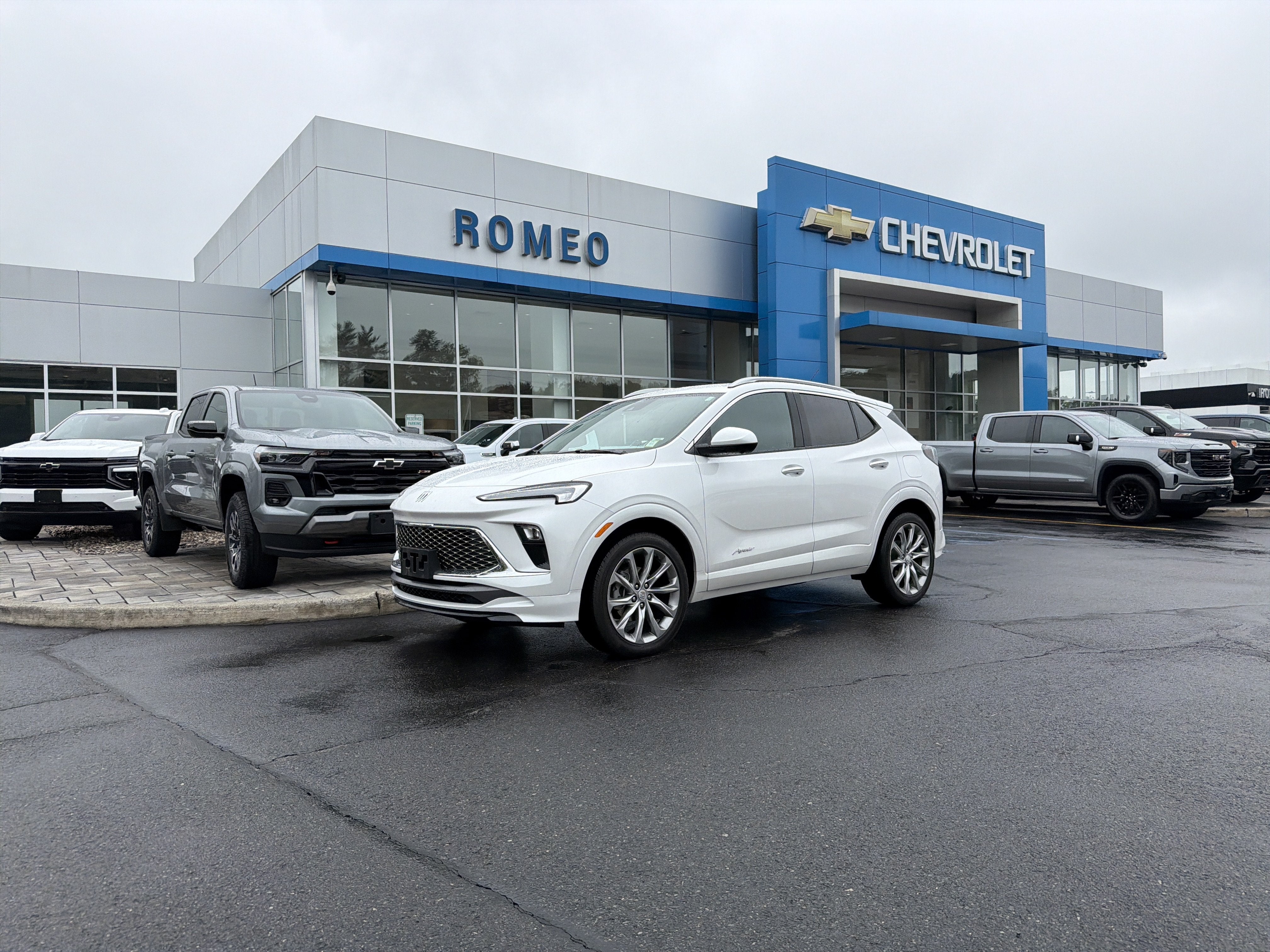 2024 Buick Encore GX Avenir
