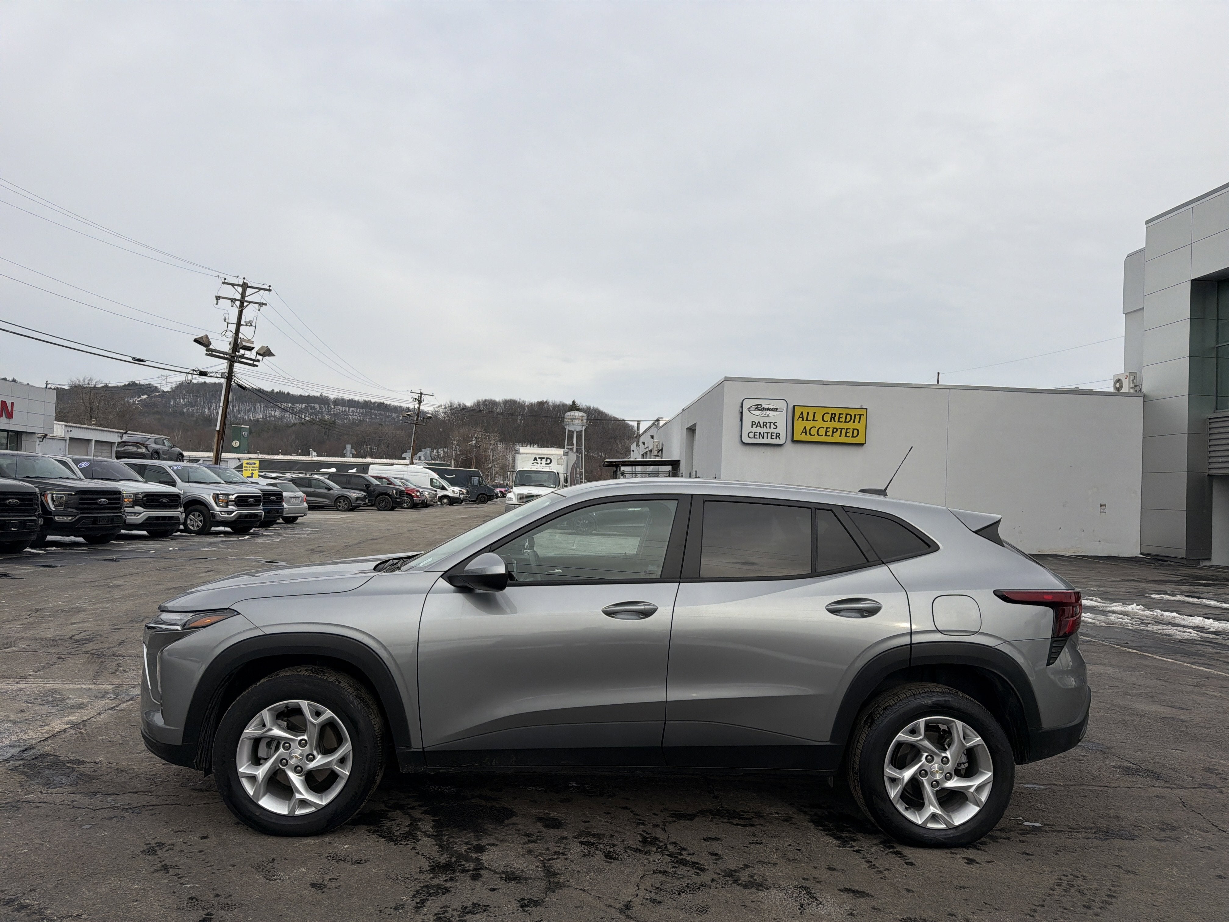 2024 Chevrolet Trax LS