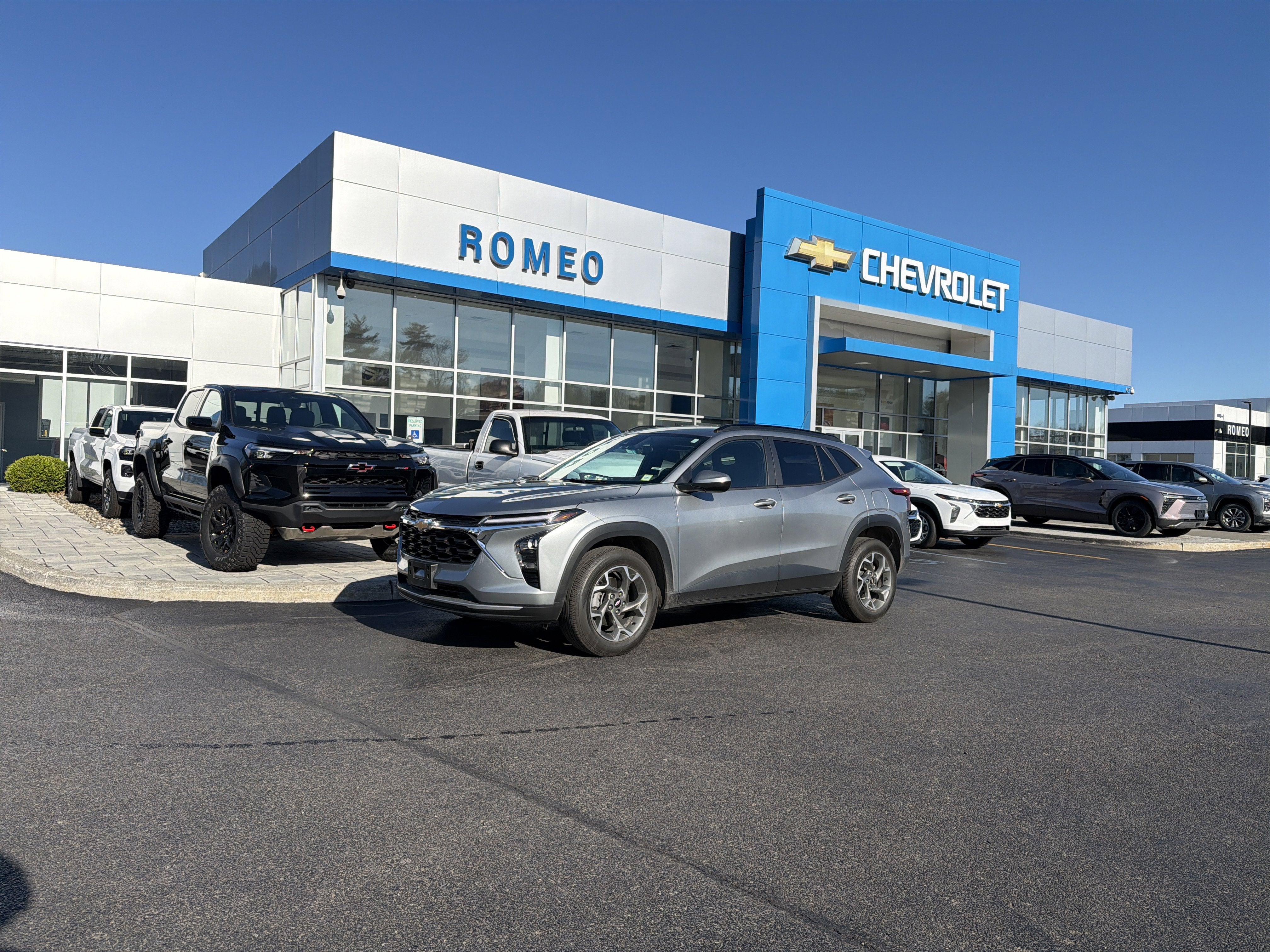 2024 Chevrolet Trax LT