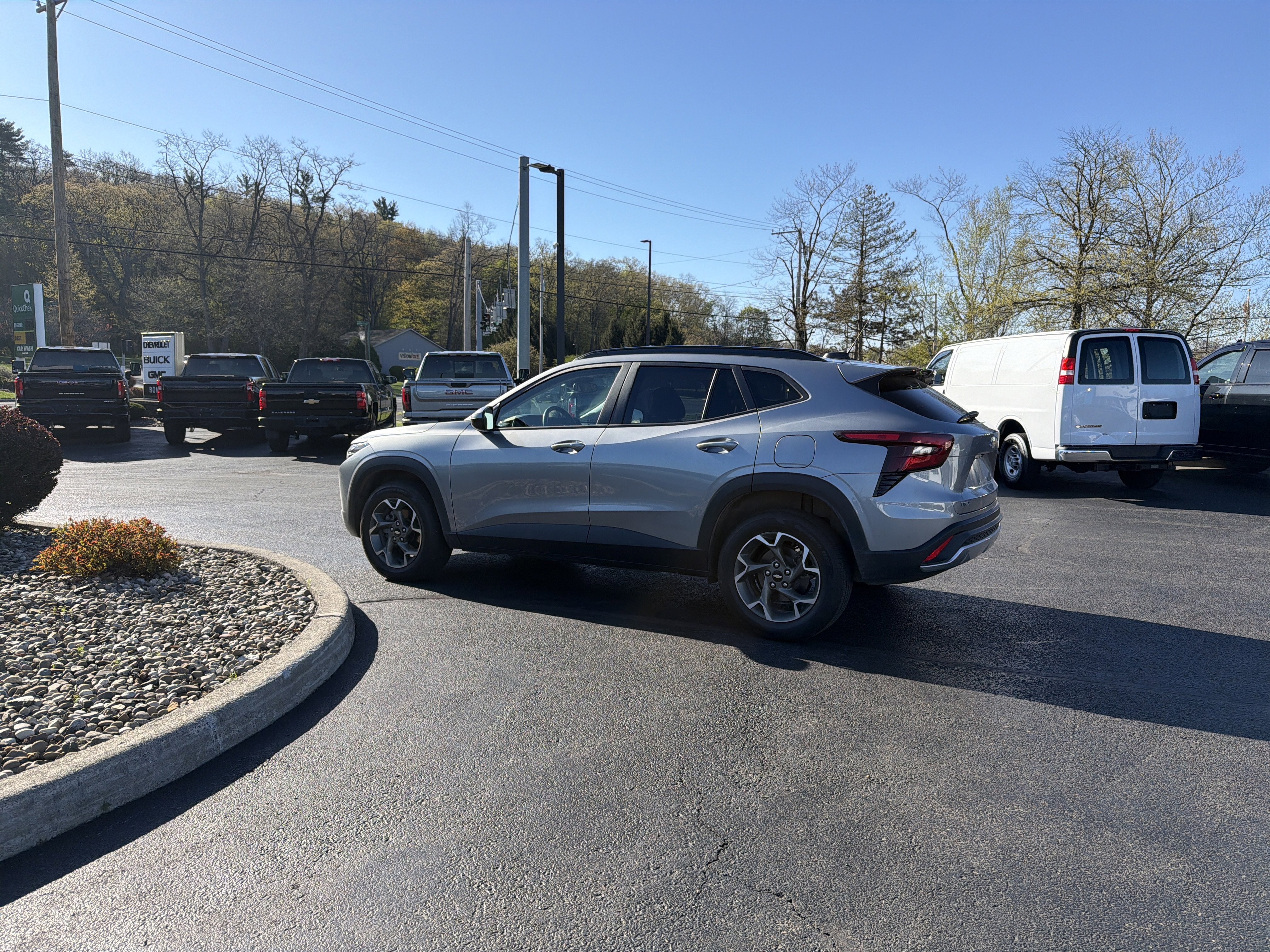 2024 Chevrolet Trax LT