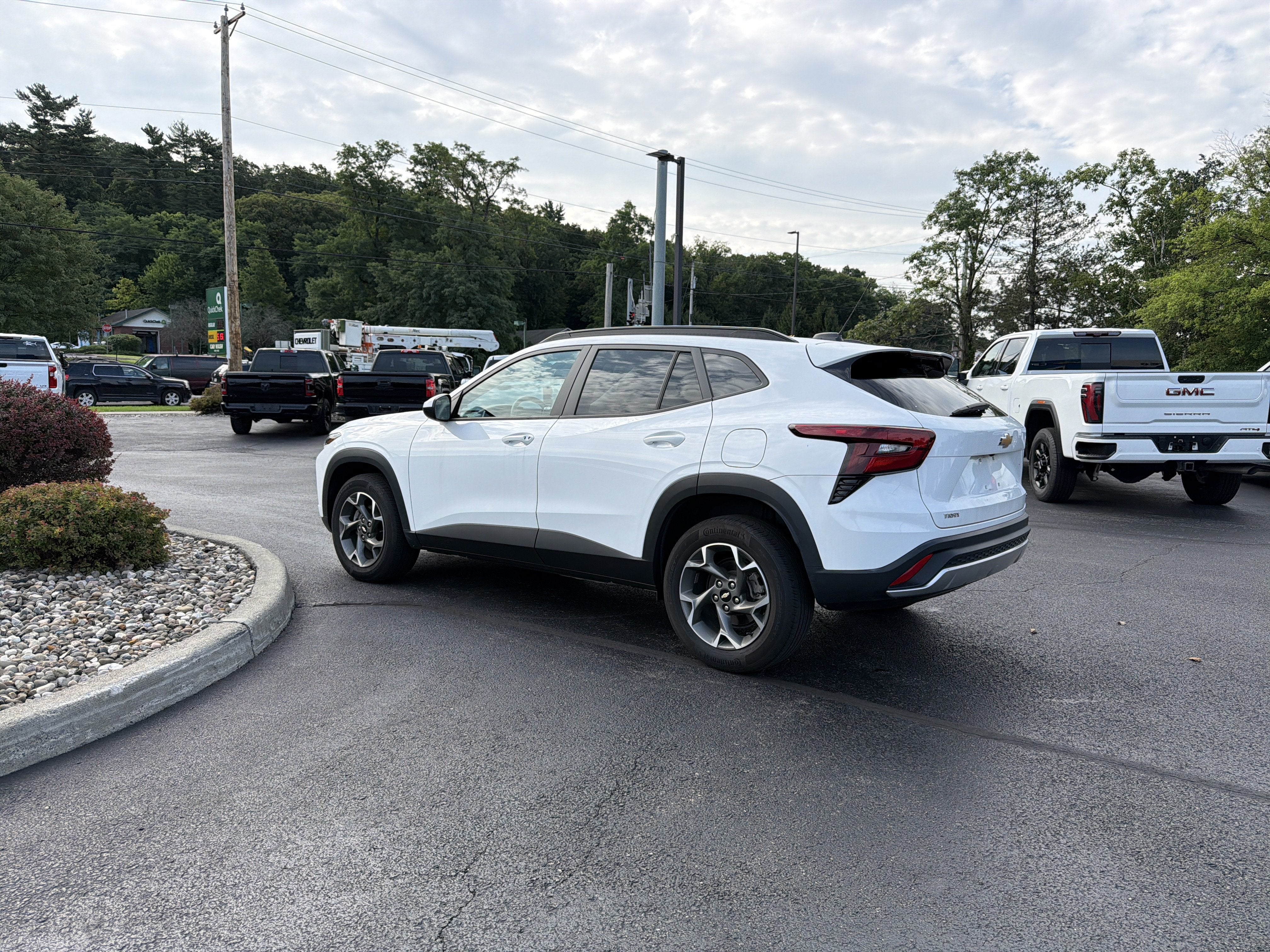 2024 Chevrolet Trax LT