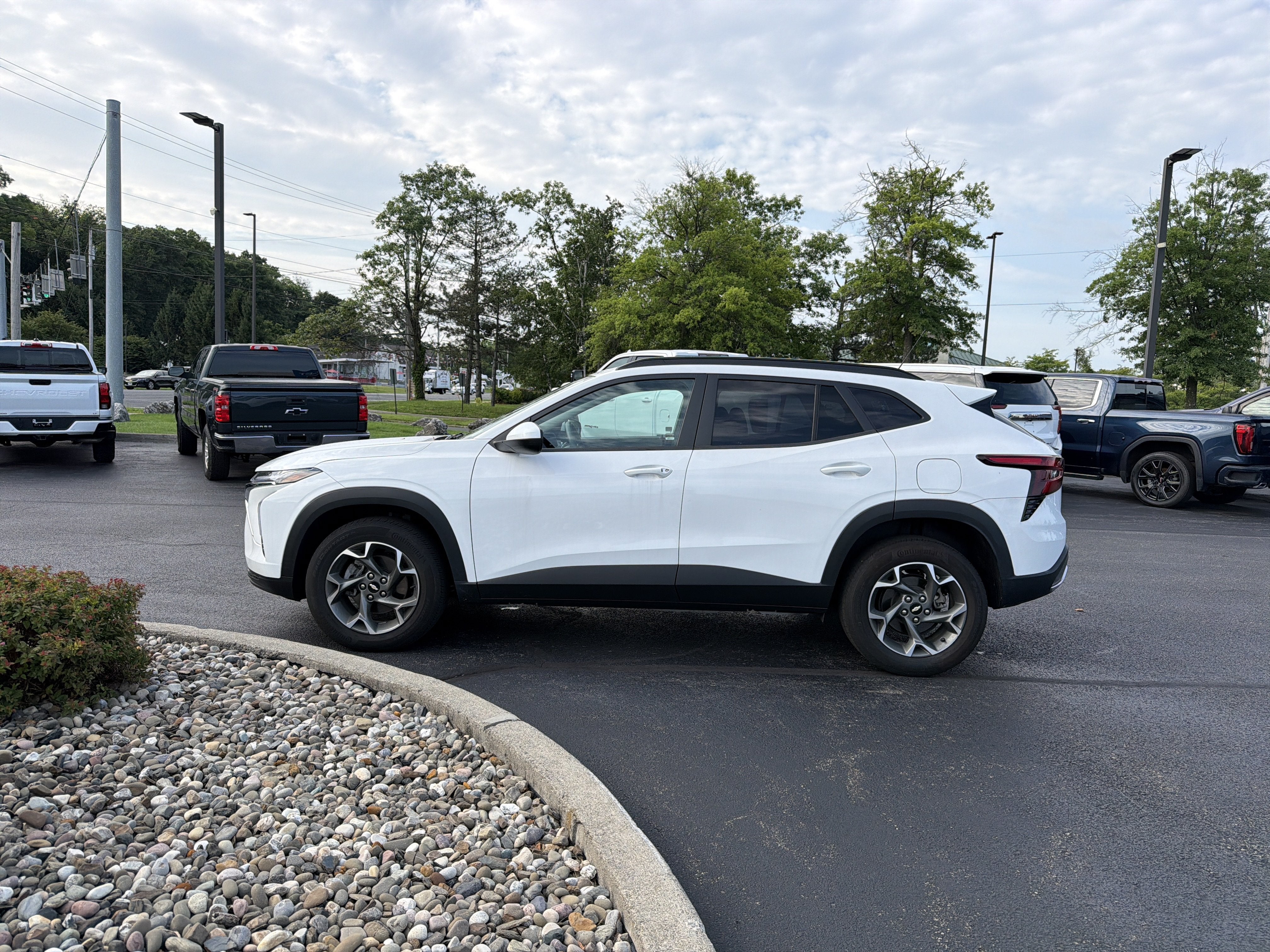 2024 Chevrolet Trax LT
