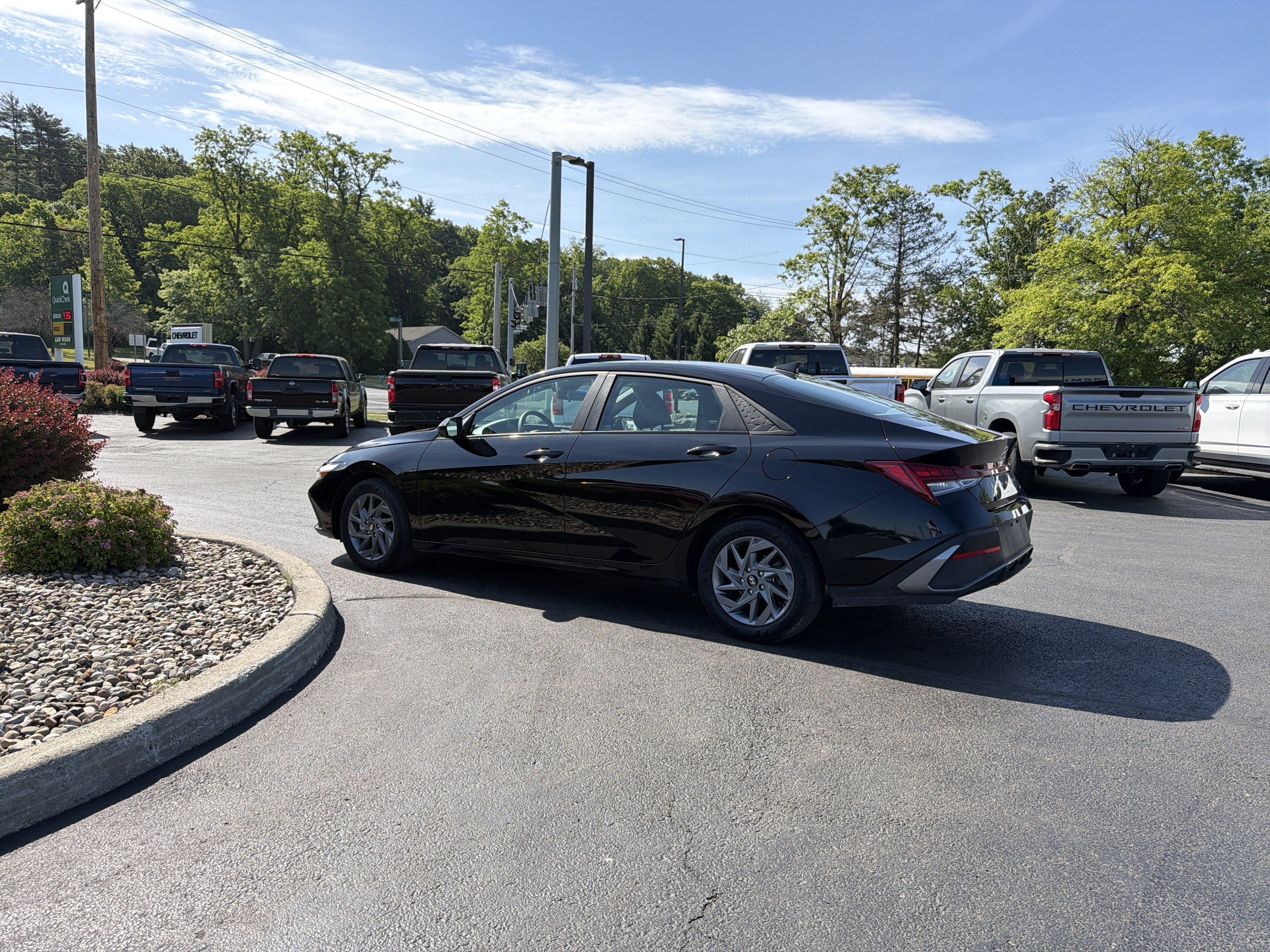 2024 Hyundai Elantra Hybrid Blue