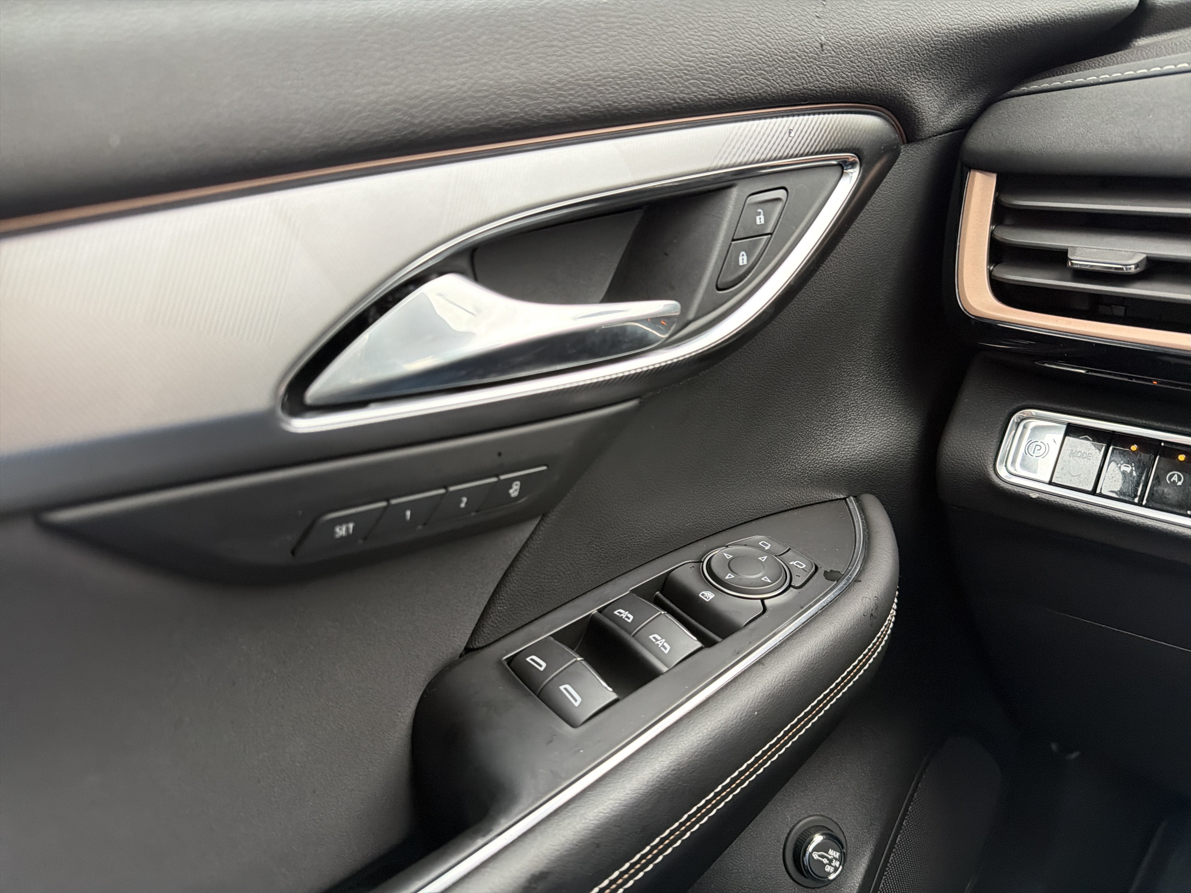 2025 Buick Envision Sport Touring - Photo 25