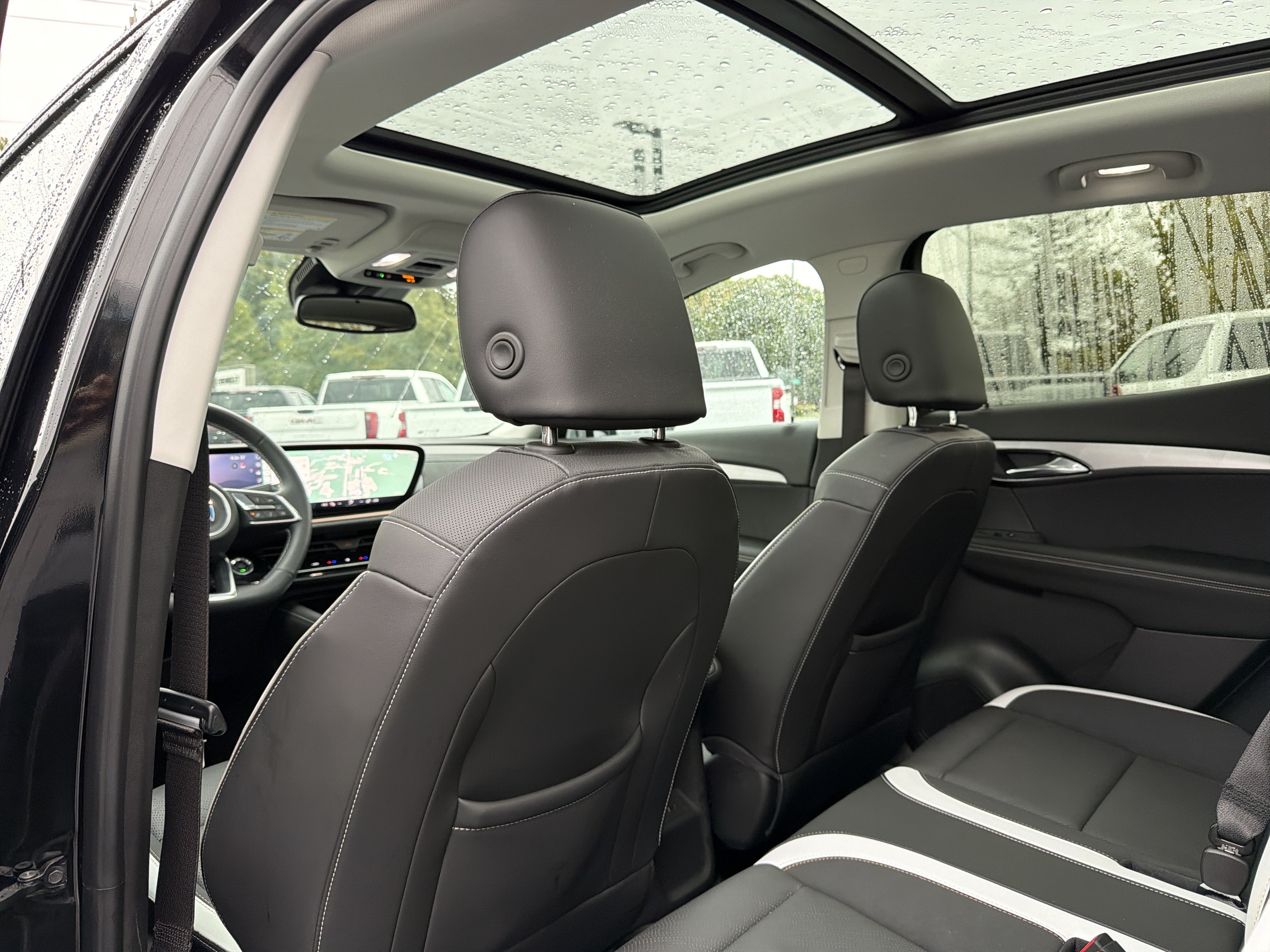 2025 Buick Envision Sport Touring - Photo 30