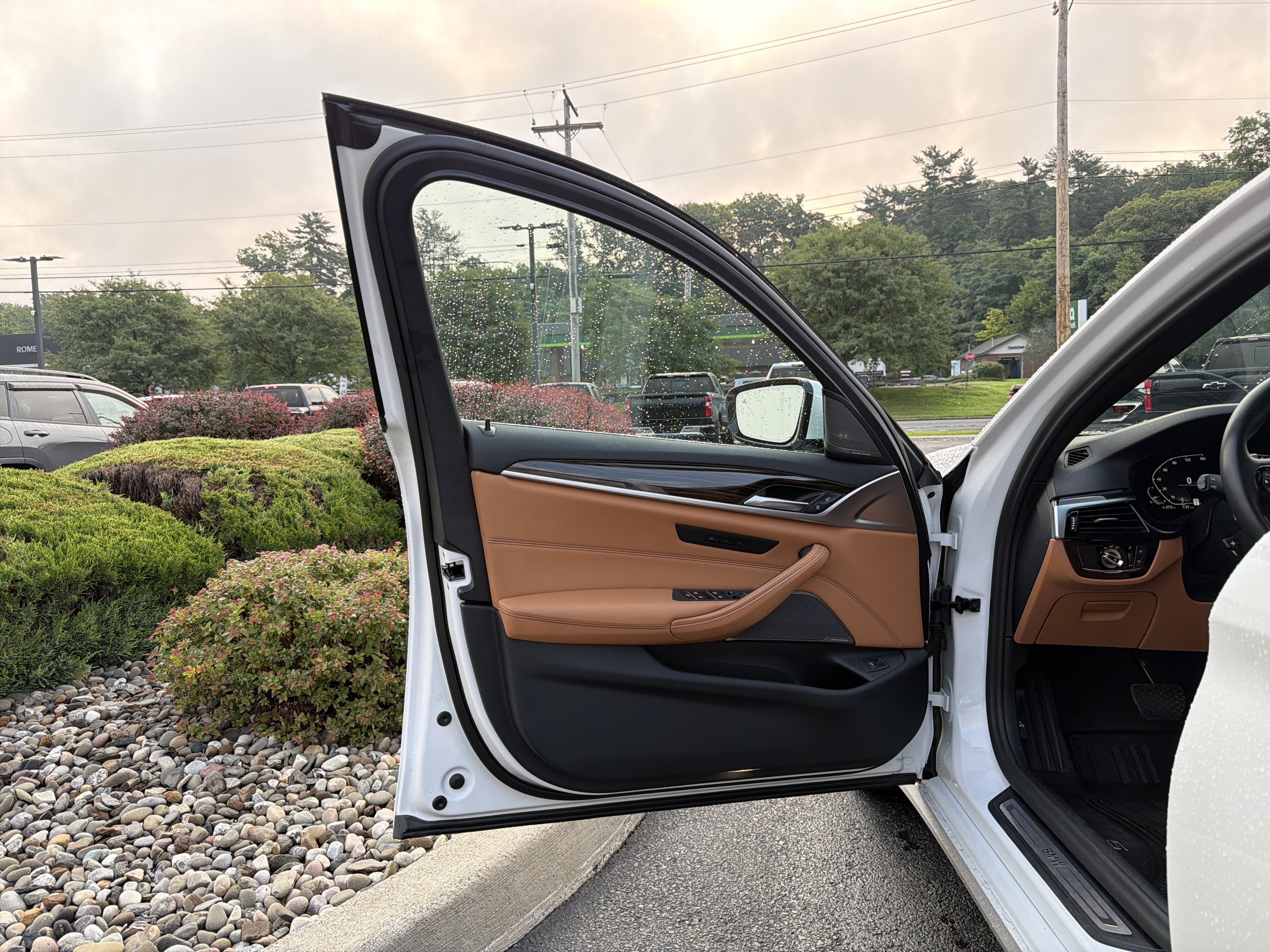 2023 BMW 530 i xDrive