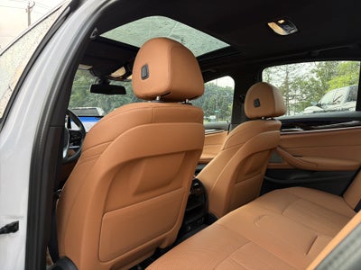 2023 BMW 530 i xDrive