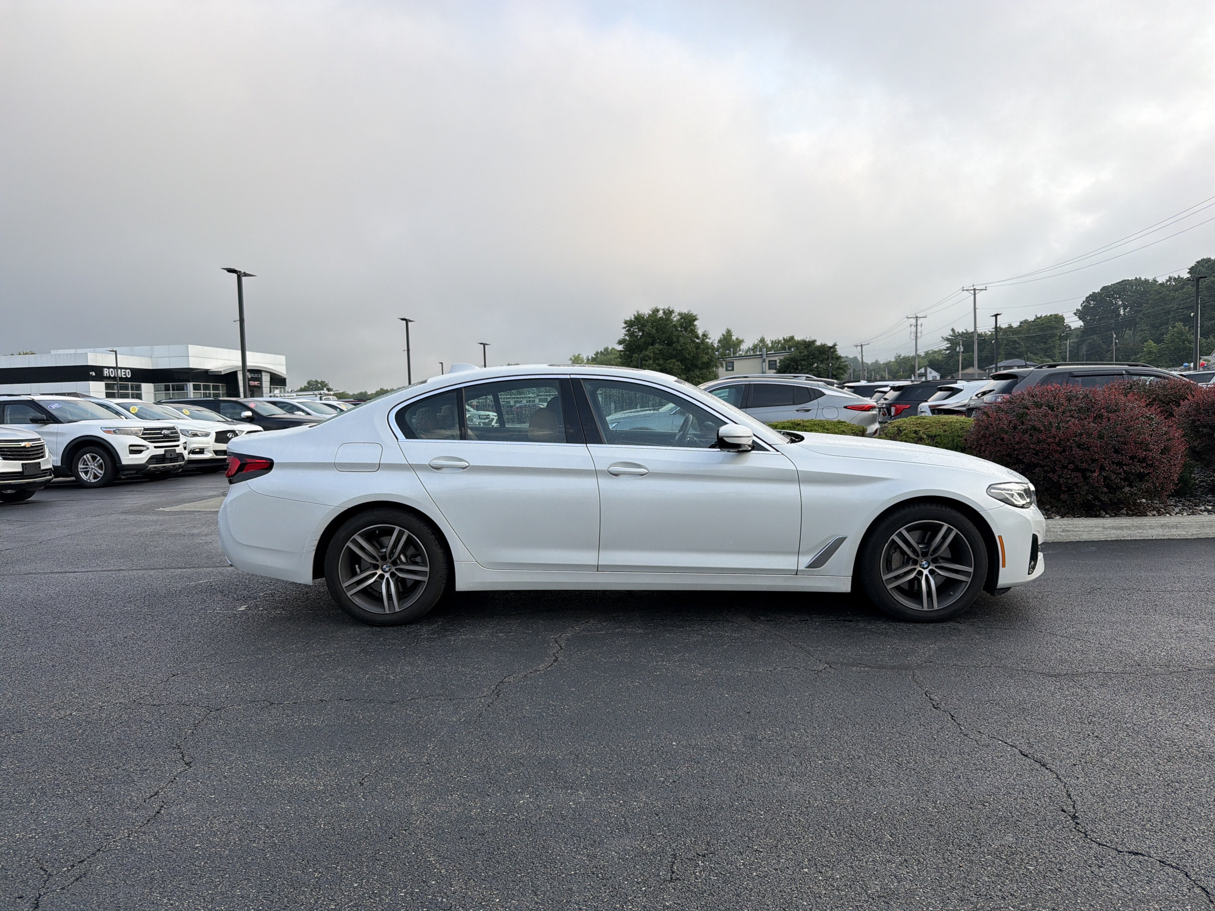 2023 BMW 530 i xDrive